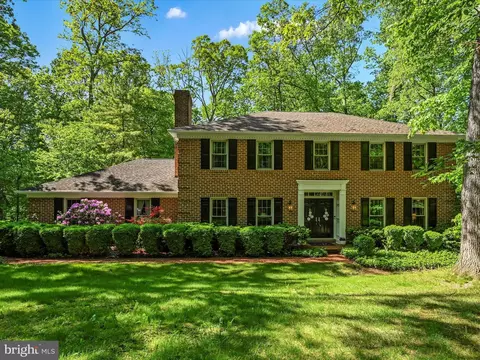 4034 Smoketown Rd, Glenville, PA 17329