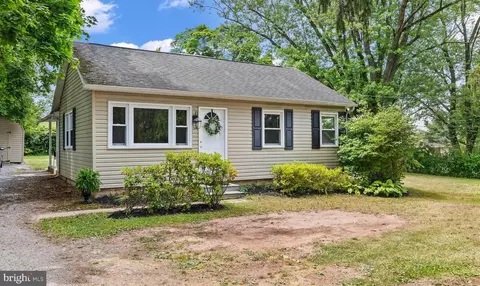 1295 Millcreek Rd, York, PA 17404