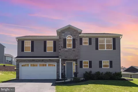 103 Eagle Rd, Dillsburg, PA 17019