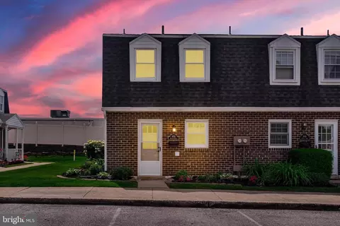 1614 Devers Rd, York, PA 17404