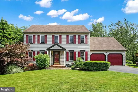 626 Kenyon Dr, Red Lion, PA 17356
