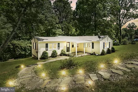 407 Meadow Trl, Delta, PA 17314