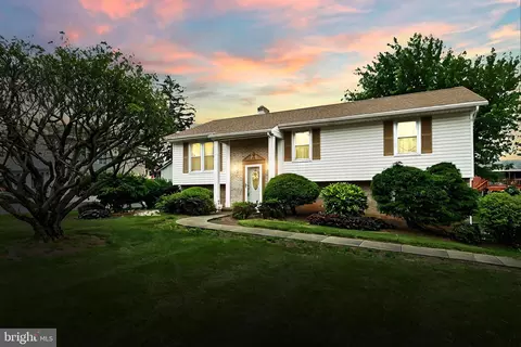 2320 Basswood Rd, York, PA 17408