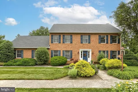 818 Derby Ave, Camp Hill, PA 17011