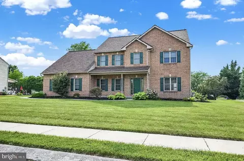 2630 Ferncreek Ln, York, PA 17404