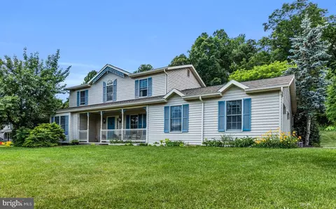 101 Clydesdale Ct, Etters, PA 17319