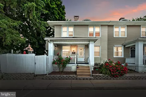 17 S Adams St, York, PA 17404