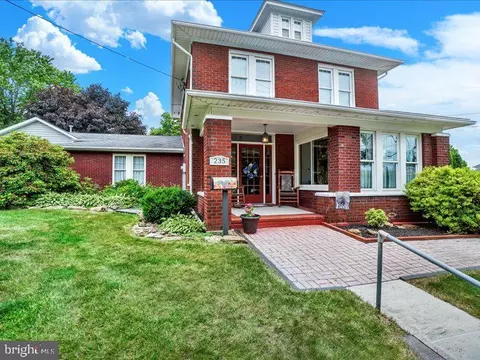 235 S Main St, Shrewsbury, PA 17361