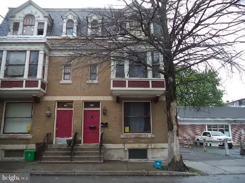 371 E Philadelphia St, York, PA 17403
