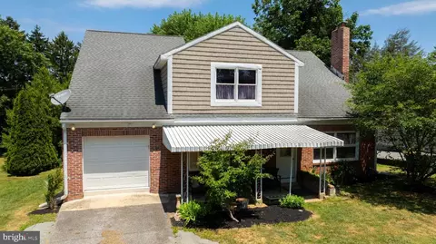 135 Homeland Rd, York, PA 17403