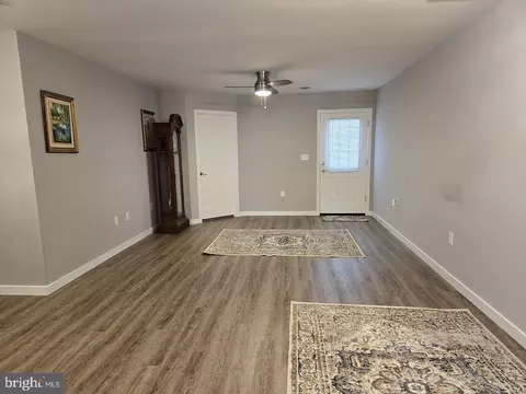 Living - 664 E Walnut St, Hanover, PA 17331 photo 2 of 2