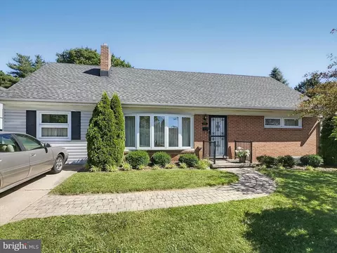 1725 3rd Ave, York, PA 17403