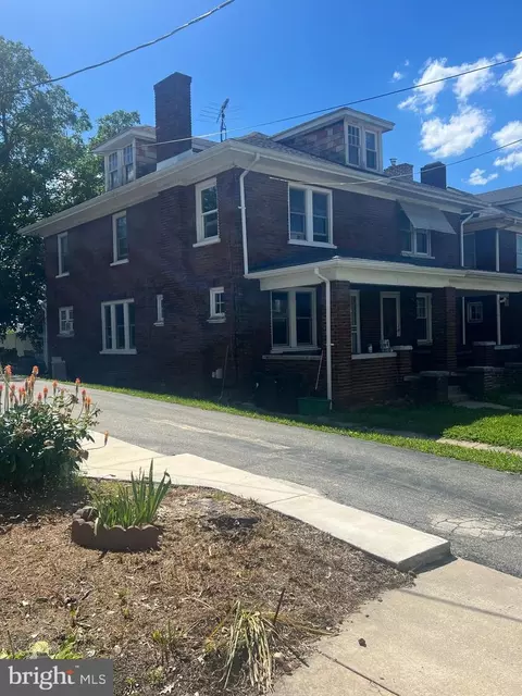 40 N Hartman St, York, PA 17403