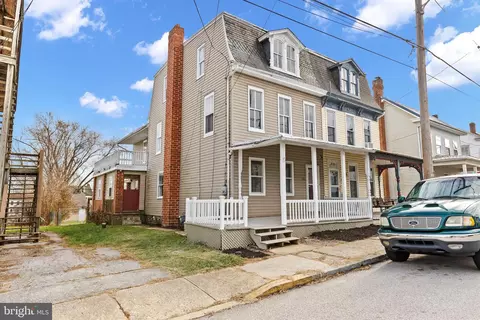 53 S Front St, York Haven, PA 17370