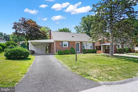 250 Eastland Ave, York, PA 17406