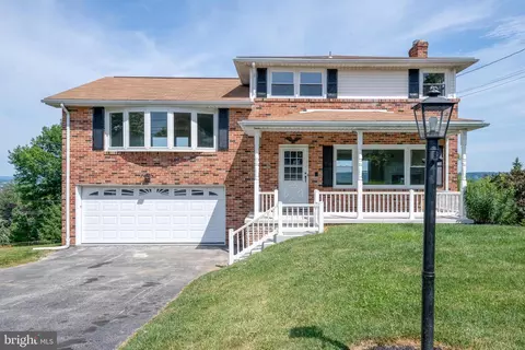 2615 Hartford Rd, York, PA 17402
