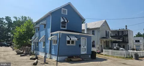 17 Gail St, Hanover, PA 17331