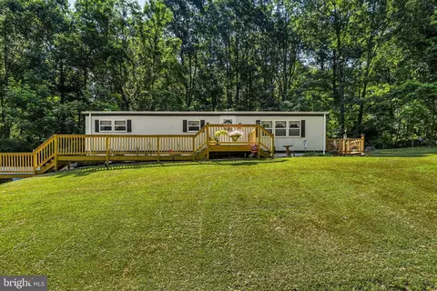 12023 Woodland Dr, Felton, PA 17322