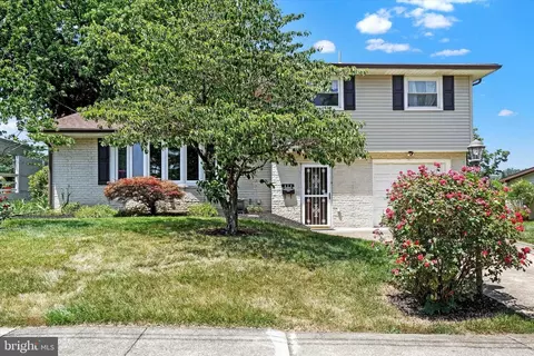 423 Fitzpatrick Ln, York, PA 17406