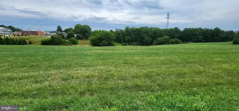 lot Apt 2 Tollgate Rd, Hanover, PA 17331