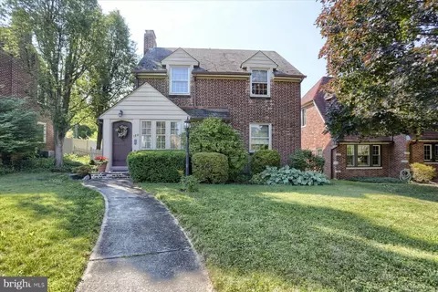 180 Merion Rd, York, PA 17403