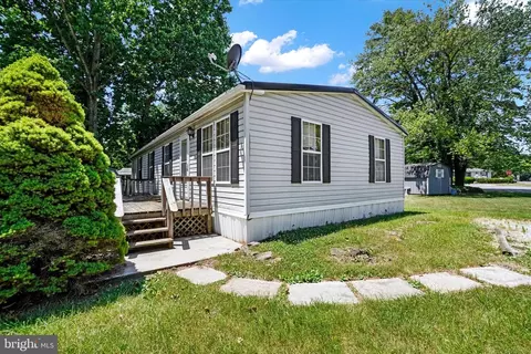 800 York Rd #40, Dover, PA 17315