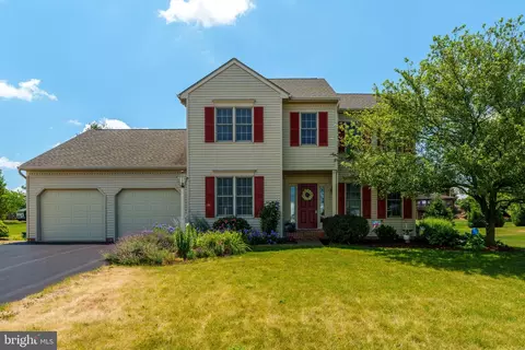 1764 Herman Dr, York, PA 17408