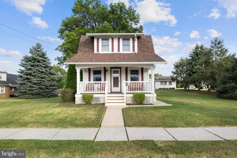 12 Oak St, York, PA 17402
