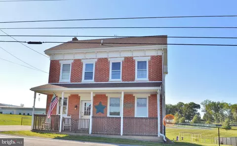 1976 Stoverstown Rd, Spring Grove, PA 17362