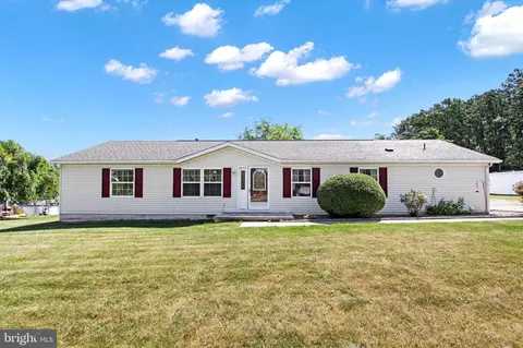 189 Meadow Ln, Abbottstown, PA 17301