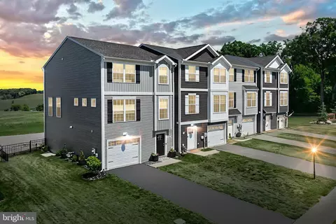 14 Hudson Blvd, Red Lion, PA 17356