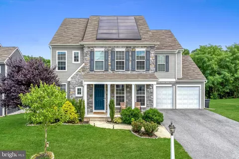 165 Lark Dr, York Haven, PA 17370