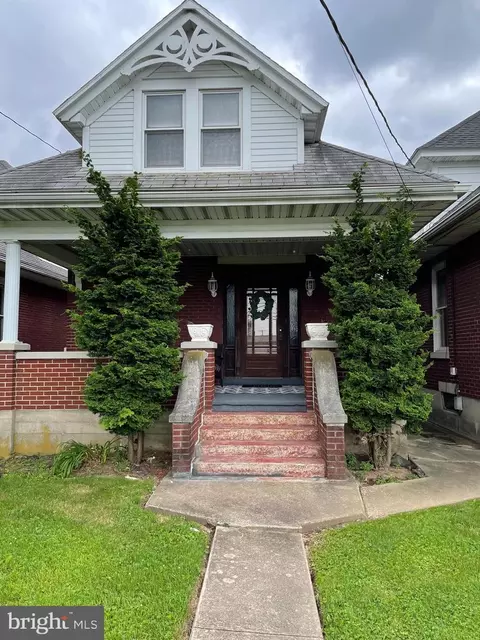 125 W Harrisburg St, Dillsburg, PA 17019