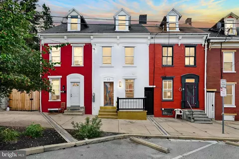 22 N Broad St, York, PA 17403