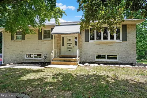 3360 Indian Rock Dam Rd, York, PA 17408