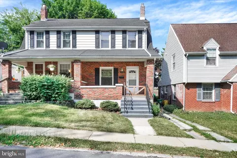 1230 S Pine St, York, PA 17403
