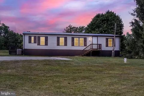 1348 Snyder Corner Rd, Red Lion, PA 17356