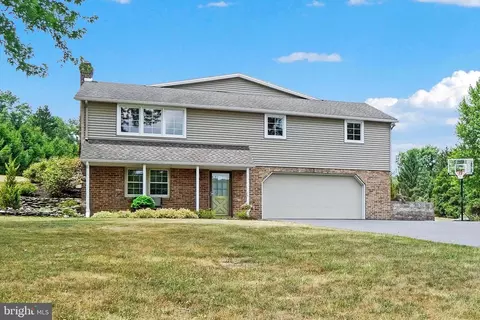 3881 Trout Run Rd, York, PA 17406