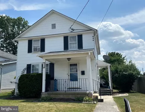 110 Maple Ave, Hanover, PA 17331