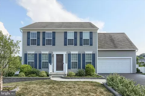360 Lark Dr, York Haven, PA 17370