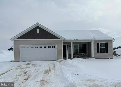 320 Lloyds Ln, York, PA 17406