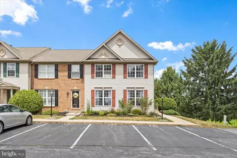 131 Kathryn Dr, Red Lion, PA 17356