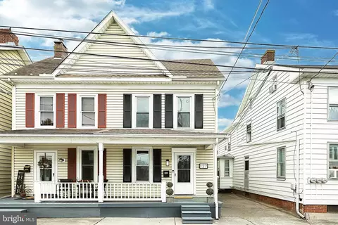 127 Mcallister St, Hanover, PA 17331