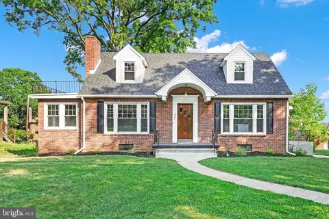 127 Irving Rd, York, PA 17403