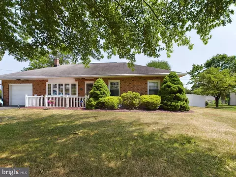 4692 E Prospect St, York, PA 17406