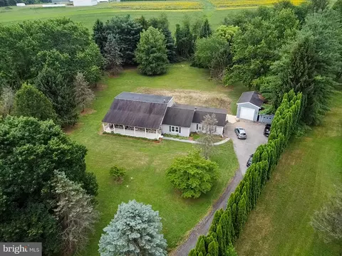 96 Pen Mar Ct, New Freedom, PA 17349