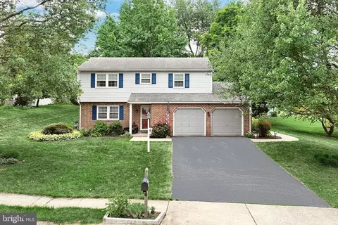 3470 Edenbridge Rd, York, PA 17402