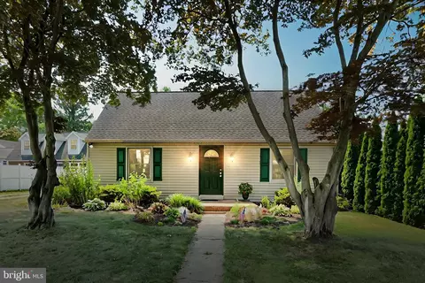 2 Valley Rd, Jacobus, PA 17407