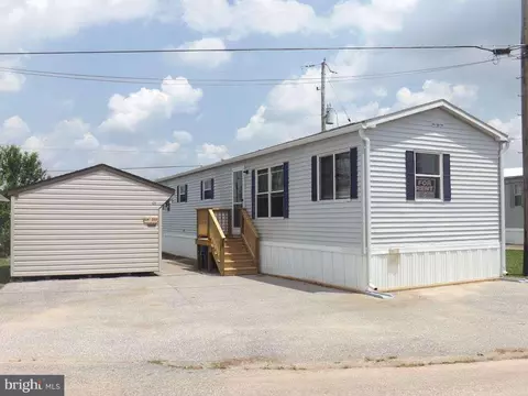 3720 Davidsburg Rd #C-11, Dover, PA 17315