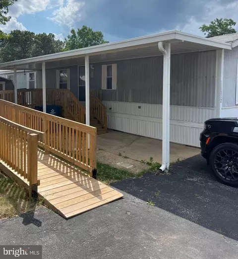 112 Rustique Dr, York, PA 17408